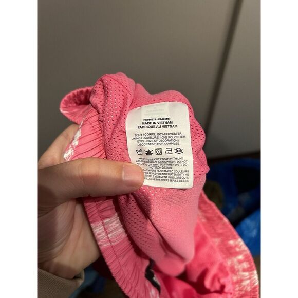 Nike Men’s Medium Woven Shorts Pink All Over Swoosh Print Pattern - Picture 7 of 8